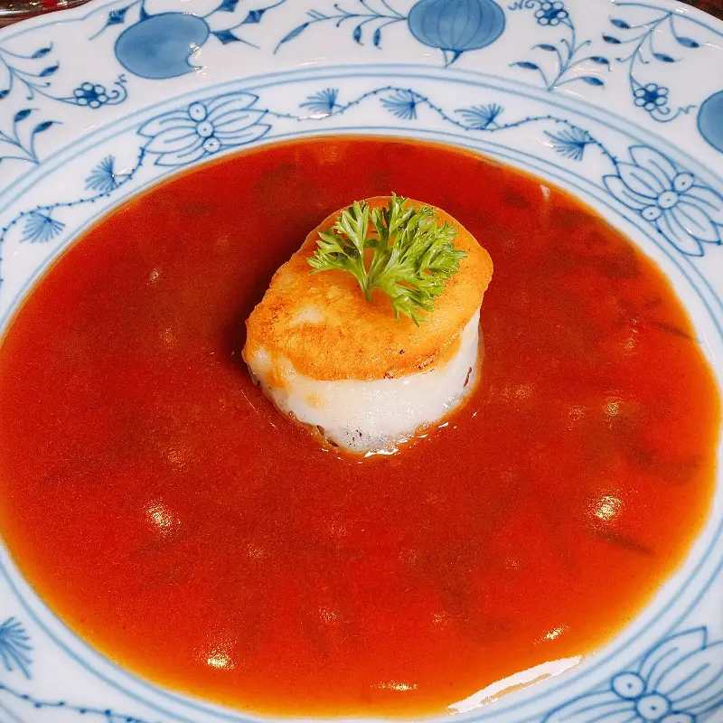 Pan-seared scallops with local fermented soybean paste.