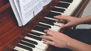 Scientists finally unravel the mysteries of a pianist’s ‘touch’ after measuring hand and finger movements with "microscopic spatial precision"