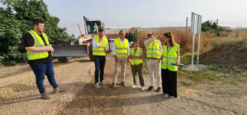 La Junta interviene en la mejora de más de una decena de caminos rurales de Andújar