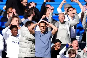 Liam Rosenior running out of time to fix fragile Chelsea