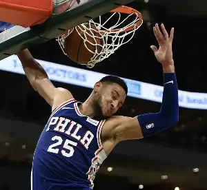 Simmons makes NBA comeback with Kings