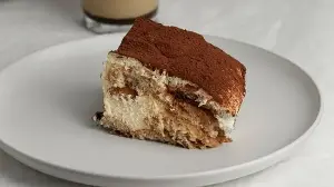 Vegan, gluten-free, refined sugar-free tiramisu recipe with simple ingredients: Watch how to make this delicious dessert