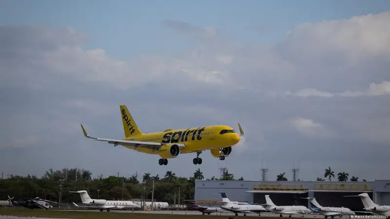 Aerolíneas EE.UU. anuncian ayuda tras súbito cierre de Spirit