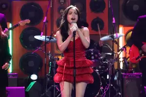 Jillian Ward launches single ‘Pumapag-ibig’ on national TV