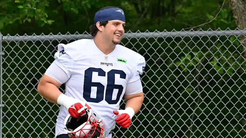 New England Patriots offensive tackle Will Campbell