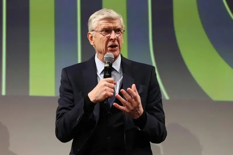 Coach Wenger. Photo: Getty