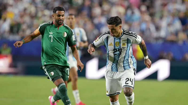 Riyad Mahrez: de capitán a suplente
