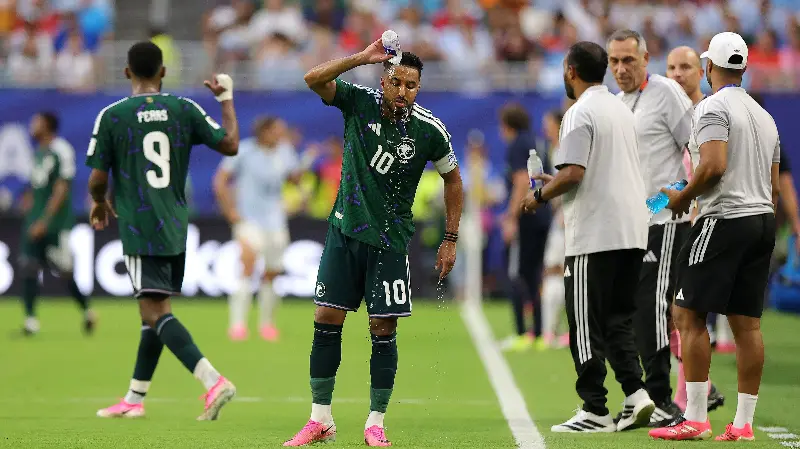 Salem Al-Dosari... Cuando el banquillo fue una opción.
