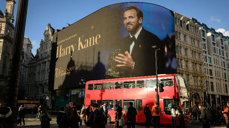 Tras la crisis del City: ¿lavará Harry Kane la vergüenza del fútbol inglés con el Balón de Oro?