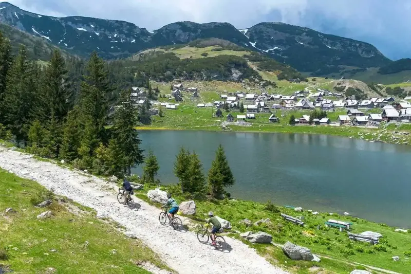 Trans Dinarica, Balcani