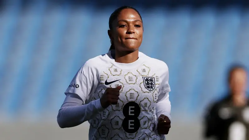 PERDEDOR: Taylor Hinds