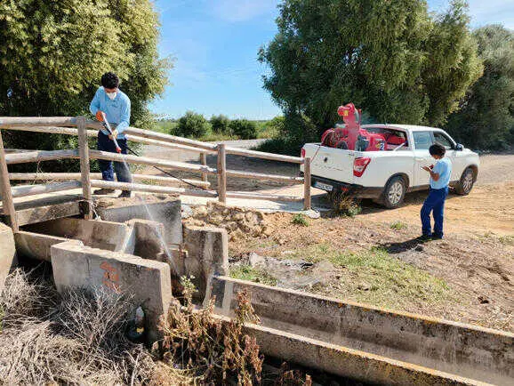 Refuerzo en el control de mosquitos en los entornos de municipios en alerta por Virus del Nilo