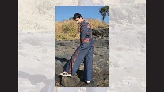 You can wear denim on denim, or a co-ord patchwork set. (DALCHINII)