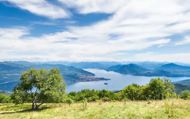 Enjoy sweeping views from Mottarone - Susy Mezzanotte/Susy Mezzanotte