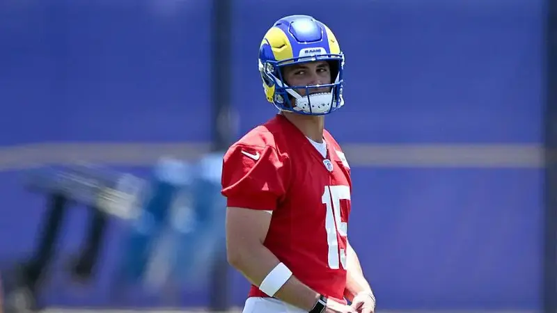Myles Garrett takes part in LA Rams OTA's