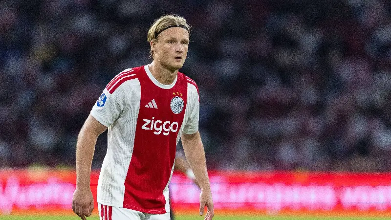 Ajax recibe un alivio millonario: el club ya no tiene que pagar gran parte del salario de Kasper Dolberg