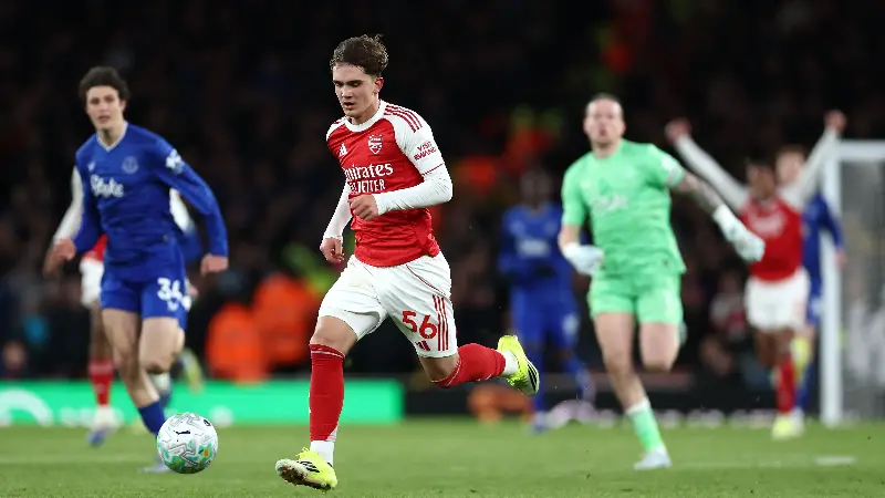 Odegaard hails record-breaking Dowman