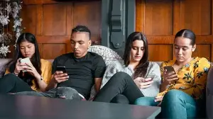 New study claims social media platforms increase unhappiness among youngsters; experts share signs to look out for