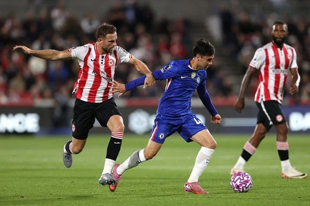 Chelsea are using money to buy experience; after Welbeck, they've signed a former Liverpool captain - Image 1.