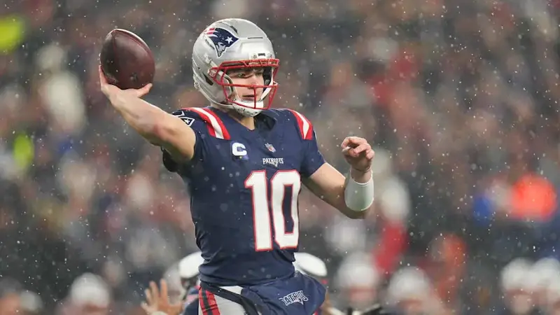 New England Patriots quarterback Drake Maye