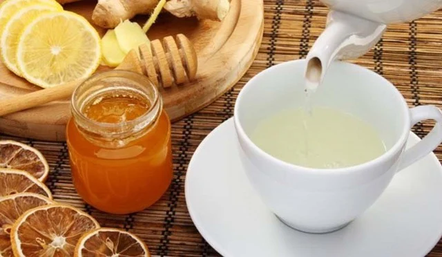 8 nguyên liệu nên thêm vào nước uống hàng ngày gia tăng lợi ích cho sức khỏe - Ảnh 3.