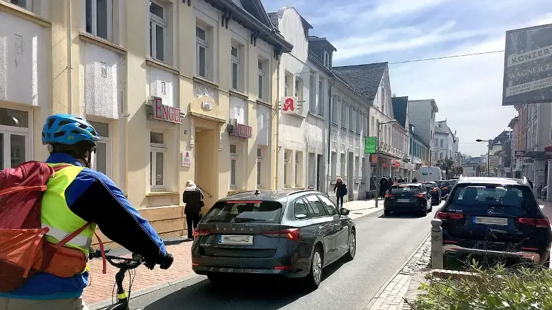 Fahrradfahrer haben es in Lüdenscheid oft schwer.