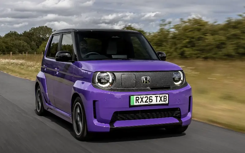 ‘Anyone who keeps a straight face while driving a Super N lacks joy in their heart’, says Alex Robbins