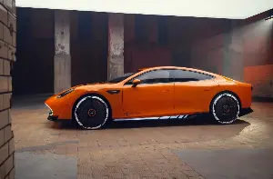 Mercedes-AMG unveils CONCEPT AMG GT XX–It aims to redefine EV performance