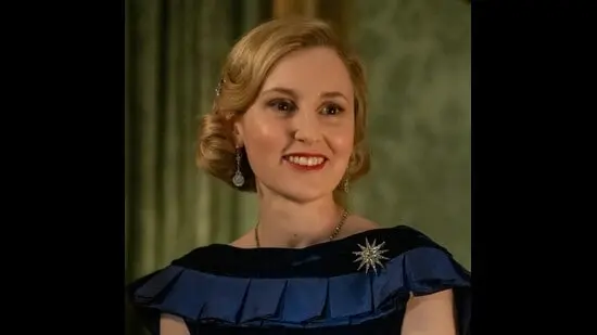 London’s royal jewellers had to pitch in for certain scenes in Downton Abbey, loaning vintage pieces to the show.
