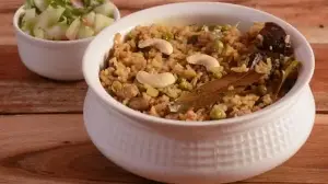 Brown Rice Pulao Recipe: Switch to Smart Healthy Eating Today by Cooking This Delicious Veggie Dish Full of Rich Flavor