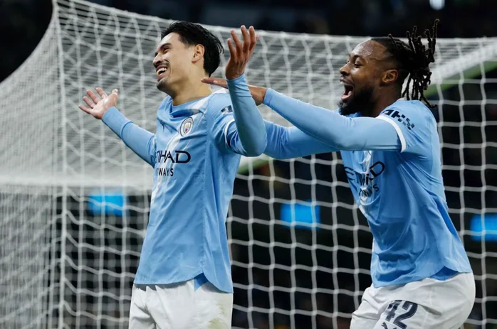 Biến Newcastle thành cựu vương, Man City giành vé tranh chung kết League Cup - Ảnh 4.