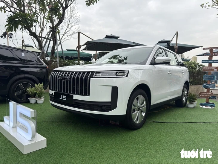 Jaecoo J5 in Vietnam is about to have its price finalized; the standard version will not cost more than 559 million VND - Image 2.
