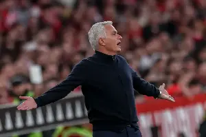 من 6 ملايين إلى 15 مليونا.. "بند الـ10 أيام" يورط ريال مدريد في صفقة مورينيو