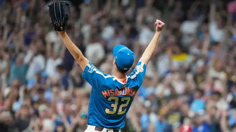 Jacob Misiorowski - Milwaukee Brewers