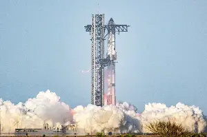 SpaceX’s Starship Flight 11 Takes Center Stage in Latest Space Push