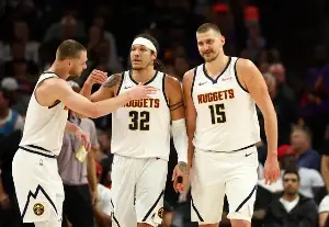 NBA: Nikola Jokic's late hoop lifts Nuggets past Suns