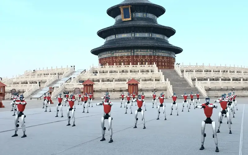 Unitree’s kung fu robots at the Temple of Heaven in Beijing