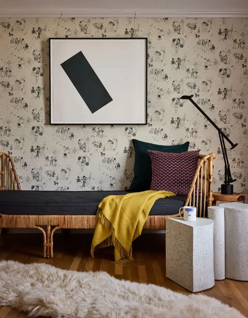 A space effortlessly layered with color, pattern, and texture.John Merkl. Design: Clara Jung. Styling: Kay Jaramillo. Architect: Jack Backus. Builder/Contractor: North Bay Construction