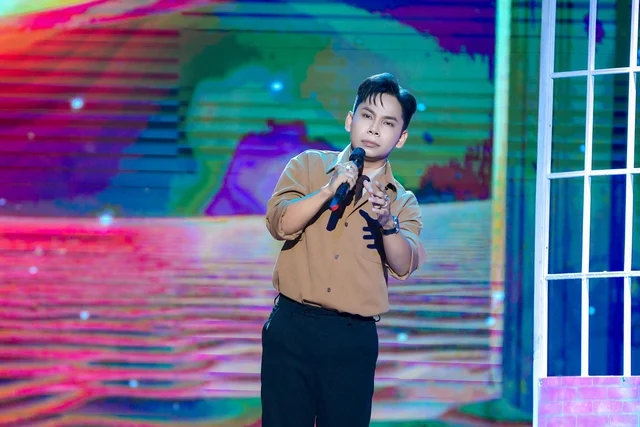 Danh ca Thái Châu nghẹn ngào nhớ nhạc sĩ Lam Phương- Ảnh 1.