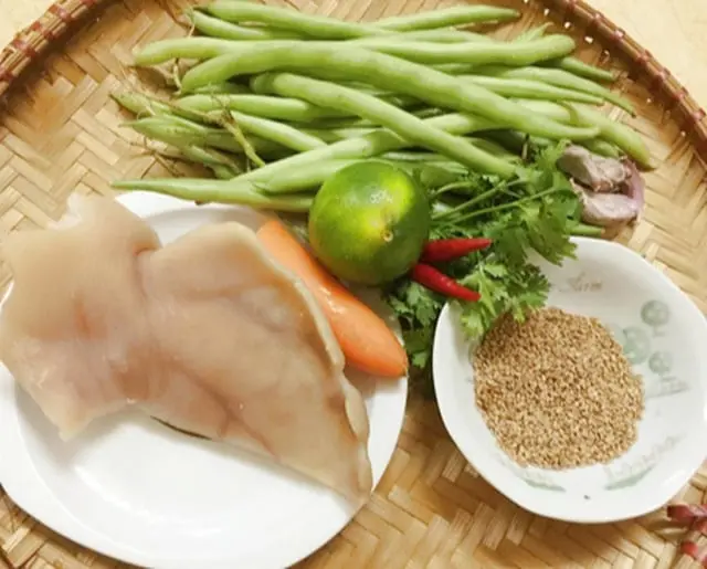 Rau mùa đông giúp ổn định đường huyết và cách chế biến đậu cove ngon miệng - Ảnh 3.