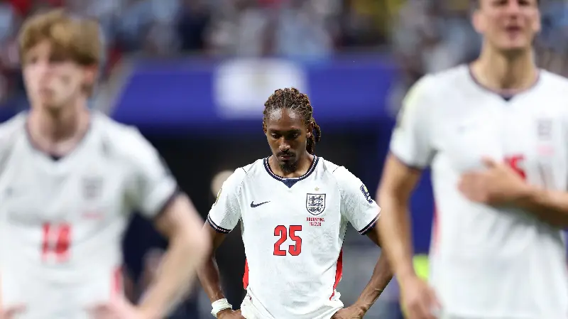 Se desvelan los entresijos... ¡Los jugadores de Inglaterra se quedaron impactados con las decisiones de Tuchel!