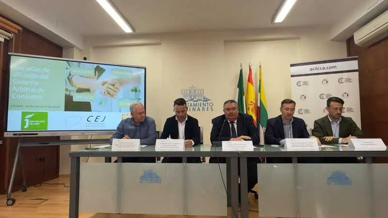 El tercer ciclo de la CEJ sobre el Sistema Arbitral de Consumo termina con una jornada con empresarios de Linares