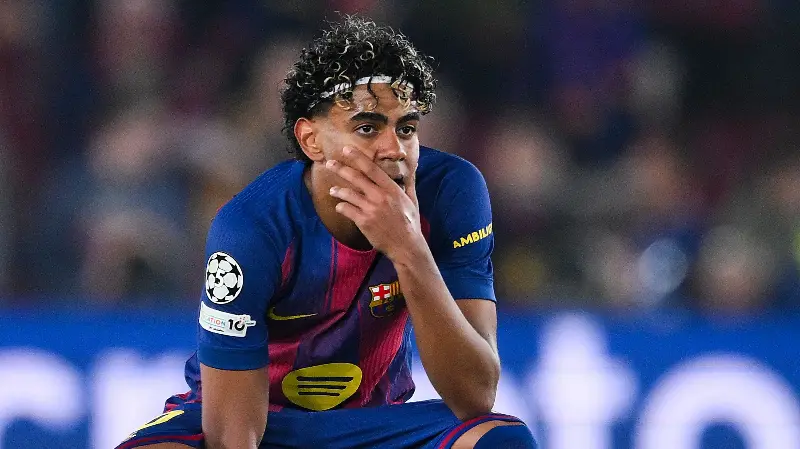 Lamine Yamal (Barcelona) ⬇️