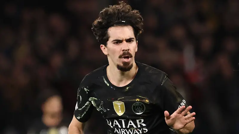 Vitinha (París Saint-Germain) ⬆️