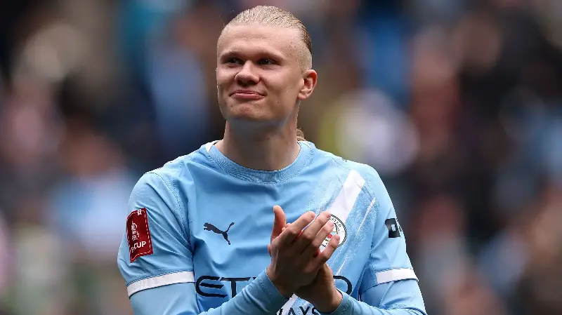 Erling Haaland (Manchester City) ↔️