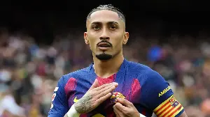Barcelona star Raphinha reveals he had offers from 'blue team and a red team' in London before La Liga transfer