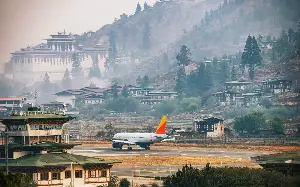 I was in the cockpit for the world’s most dangerous landing