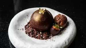 This chocolate dome recipe turns simple ingredients into a restaurant-worthy dessert: Step-by-step process