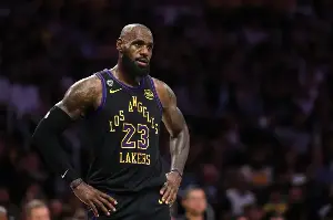 LeBron James reveals timeline on decision to retire or continue NBA career