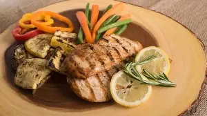 Can’t seem to hit your protein goal? Fitness coach shares 7 simple meals you can add to your routine
